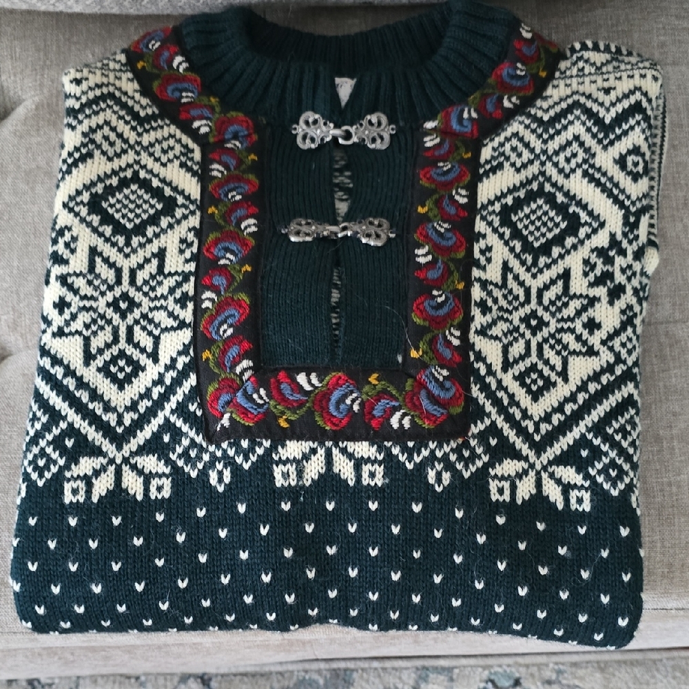 Nordic Tradition by Devold Crewneck Sweater - Dark Green and White
